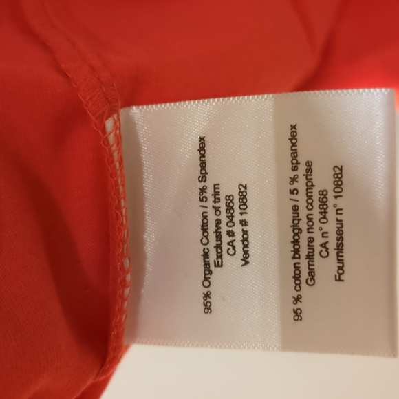 Like New MEC Red Active Top - Picture 5 of 6